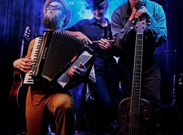 Three For Silver (US) Europa Tour 27